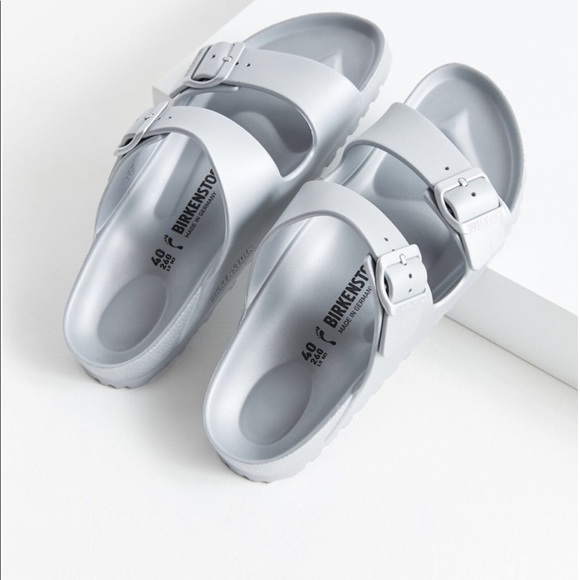 BIRKENSTOCKS “Arizona Soft Footbed” Slides - Picture 3 of 5